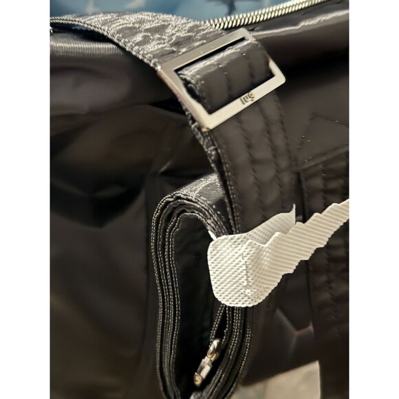 LUG Pontoon 2 Overnight Bag NWT - Black - Picture 4 of 6